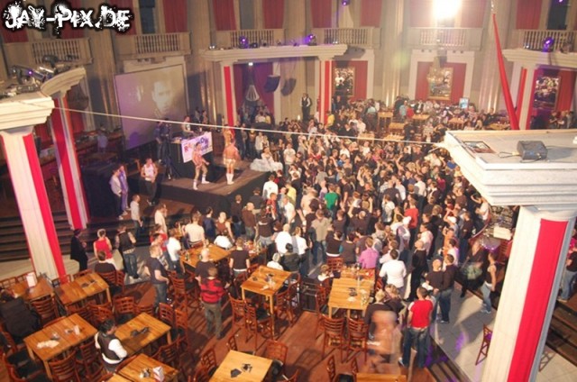 Klicken um zum n�chsten Bild zu kommen.