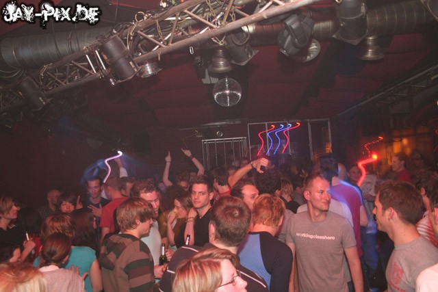 Klicken um zurück zur Galerie zu kommen. Klicken um zurück zur Galerie zu kommen.