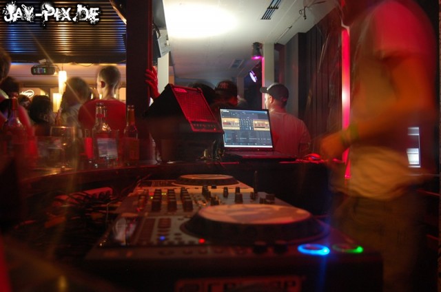 Klicken um zum n�chsten Bild zu kommen.