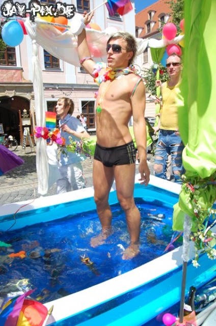 Klicken um zum n�chsten Bild zu kommen.