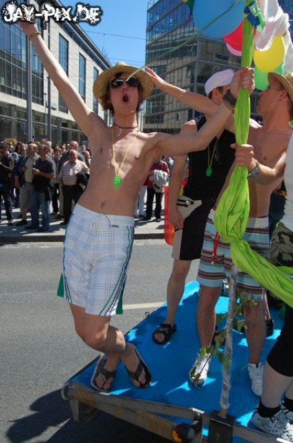 Klicken um zum n�chsten Bild zu kommen.