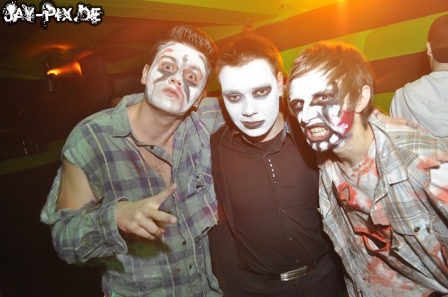 Klicken um zum n�chsten Bild zu kommen.